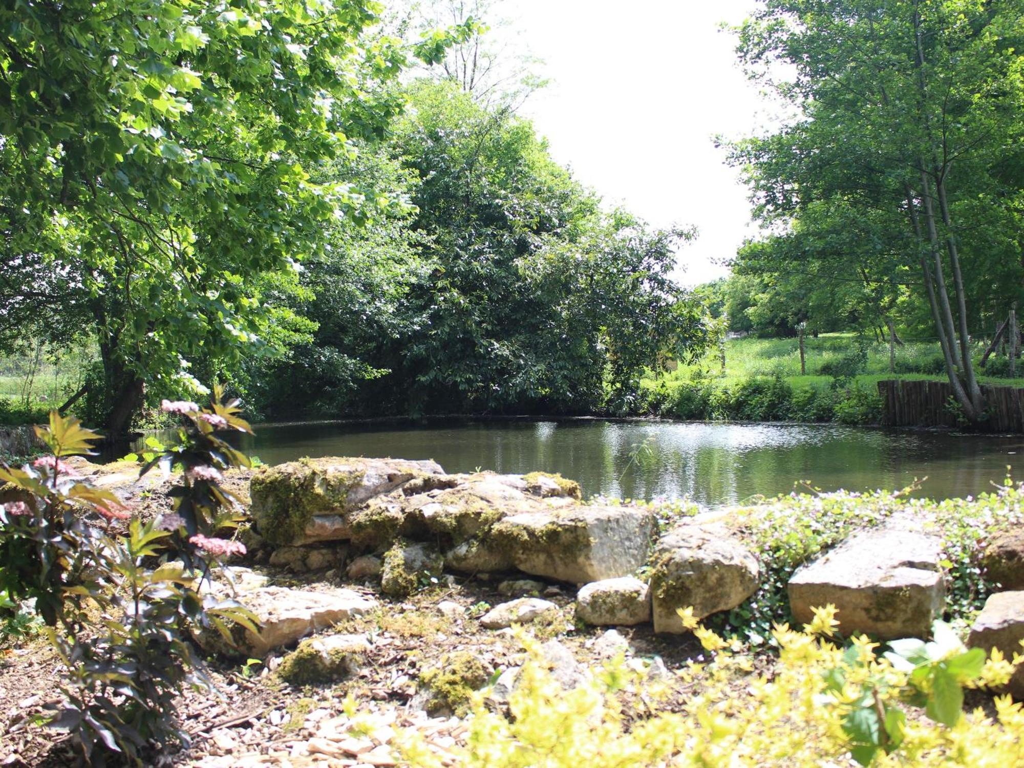 Gîte Cérans-Foulletourte-Cérans, 2 pièces, 6 personnes - FR-1-410-258 Esterno foto