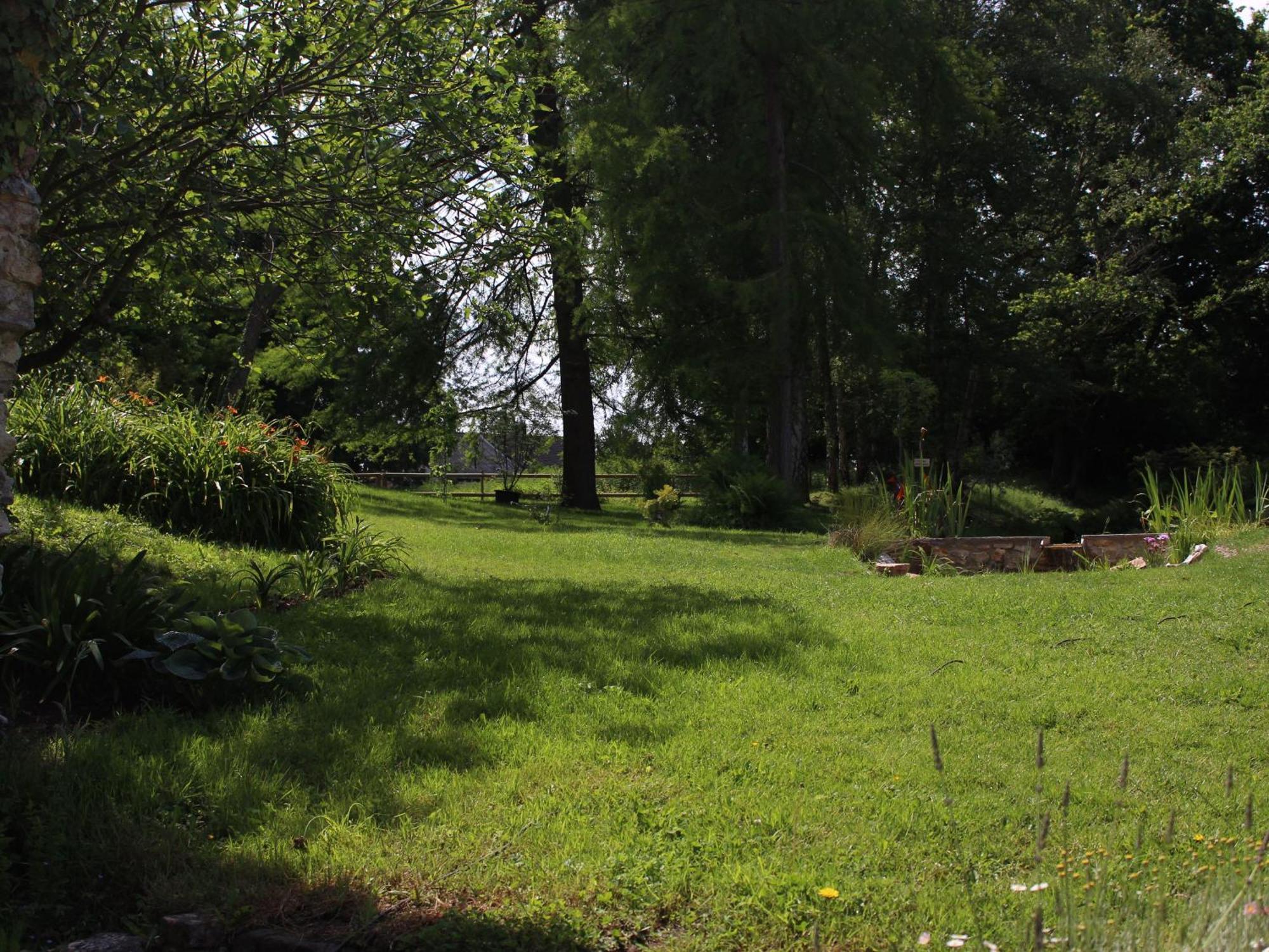 Gîte Cérans-Foulletourte-Cérans, 2 pièces, 6 personnes - FR-1-410-258 Esterno foto